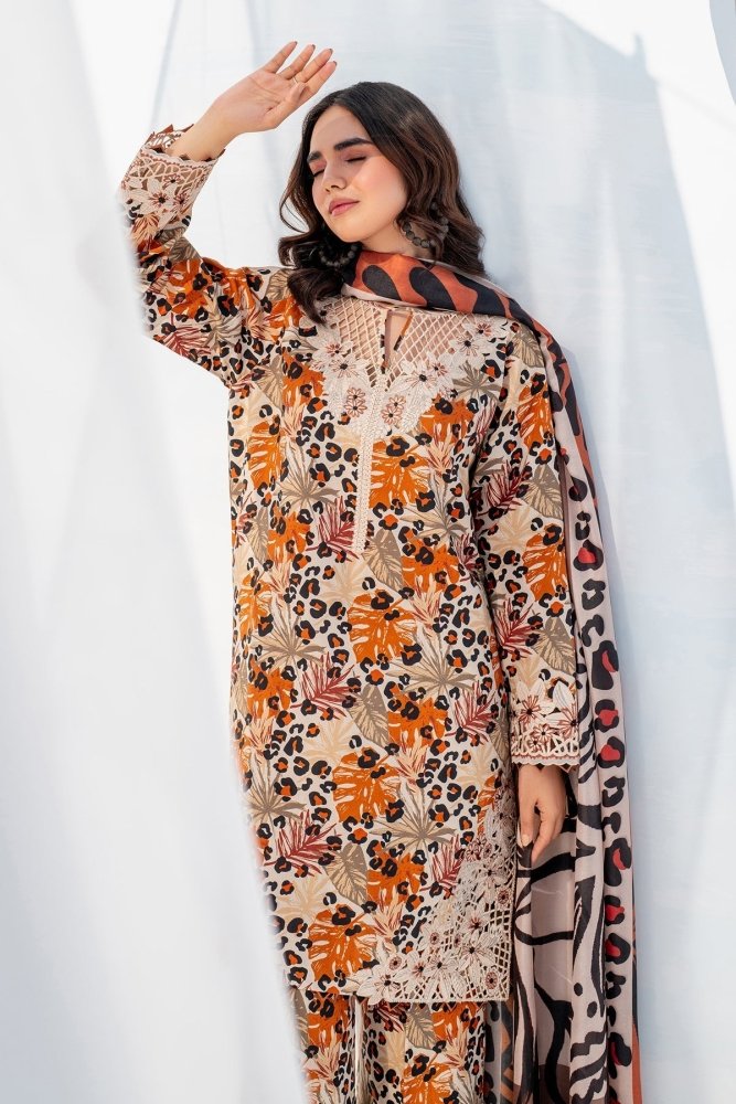 BAROQUE 3PC KARANDI PRINTED SHIRT WITH KARANDI PRINTED DUAPTTA AND TROUSER - 1702 - Sapphire Studios