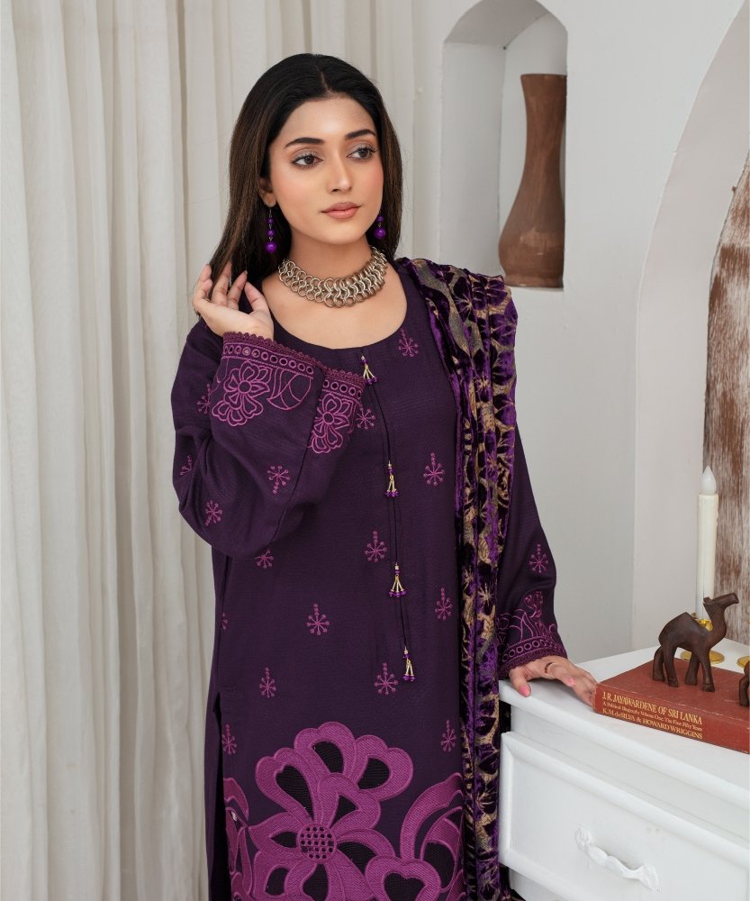 Dhanak 3PC Chikankari Embroidered Shirt With Velvet Plachi Shawl - 2108 - Sapphire Studios