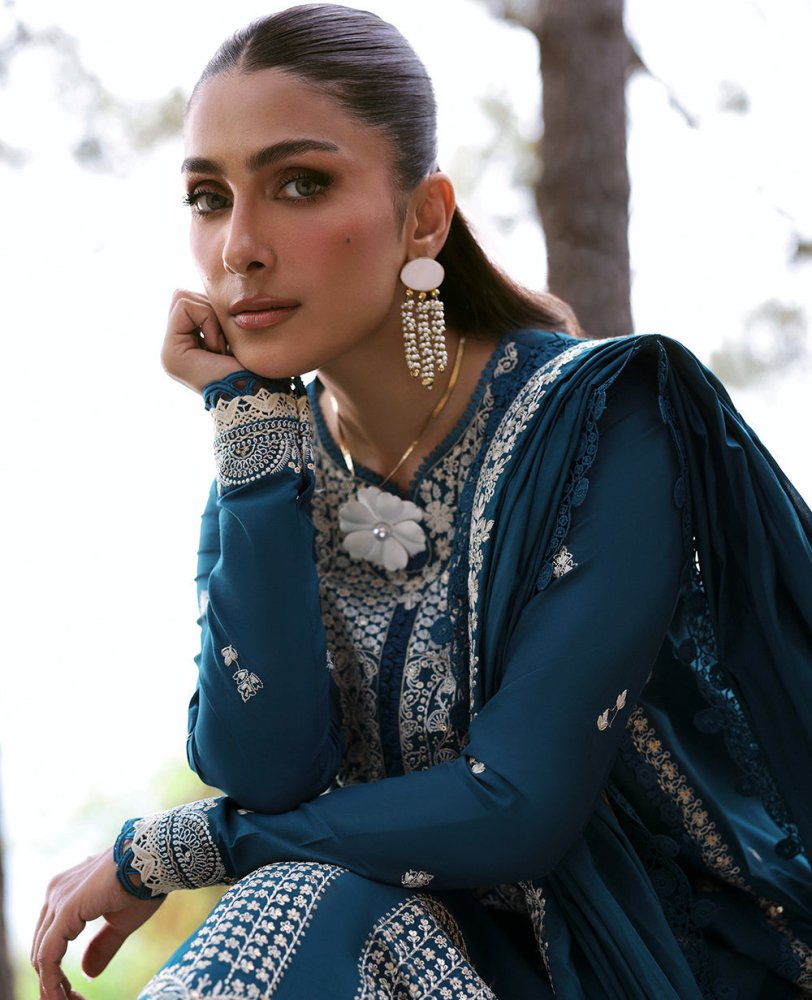 Dhanak 3PC Embroidered Shirt with Dhanak Embroidered Dupatta - 3374 - Sapphire Studios