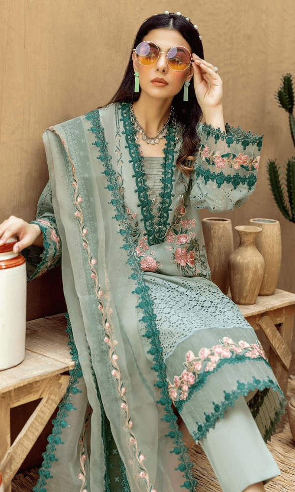 Dhanak - 3PC Embroidered Shirt with Organza Embroidered Dupatta - 3292 - Sapphire Studios
