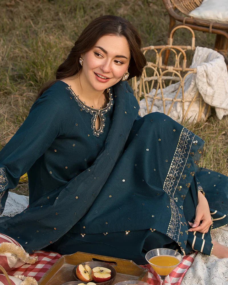 Dhanak - 3PC Embroidered Shirt with Organza Embroidered Dupatta - 3392 - Sapphire Studios