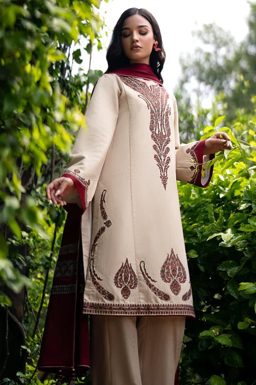 Dhanak 3PC Embroidered With Digitak Printed Wool Shawl - 252 - Sapphire Studios