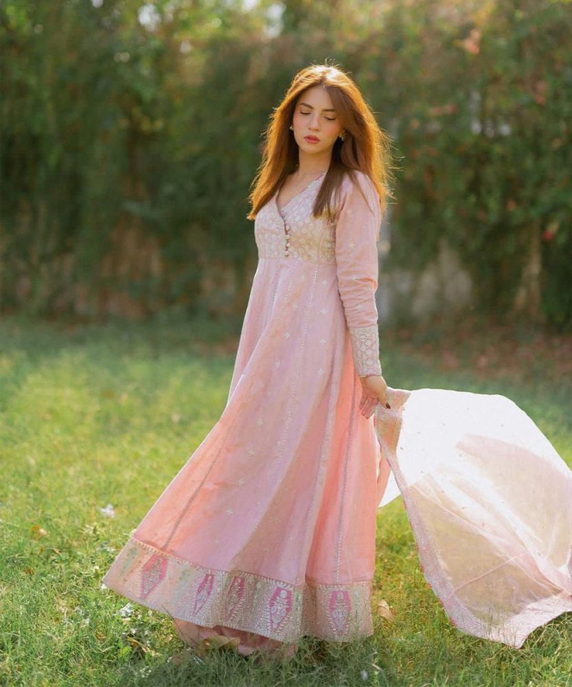 Lawn - 3PC Embroidered Shirt with Organza Embroidered Dupatta - 1409 - Sapphire Studios