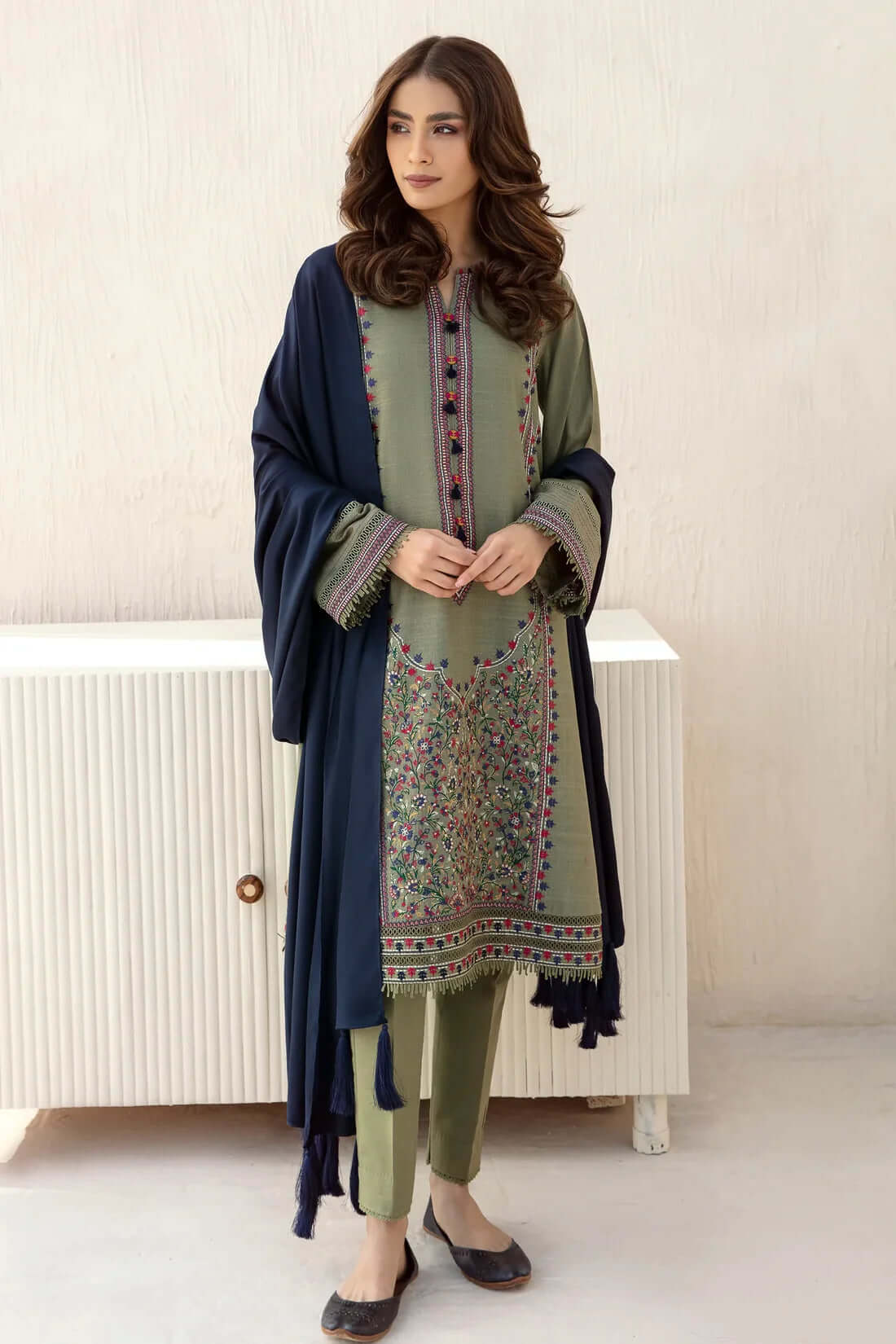 Dhanak 3PC Embroidered Shirt With Dhanak Plain Dupatta-1290