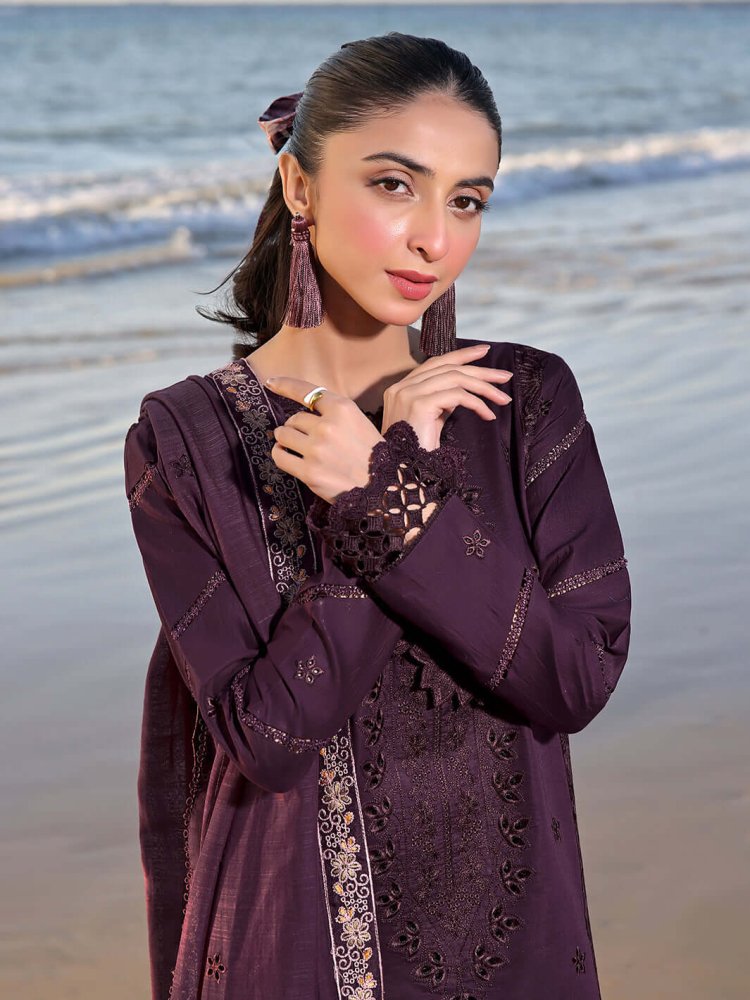 Sapphire Studio Dhanak 3PC Embroidered With Dhanak Embroidered Dupatta - 176 - Sapphire Studios